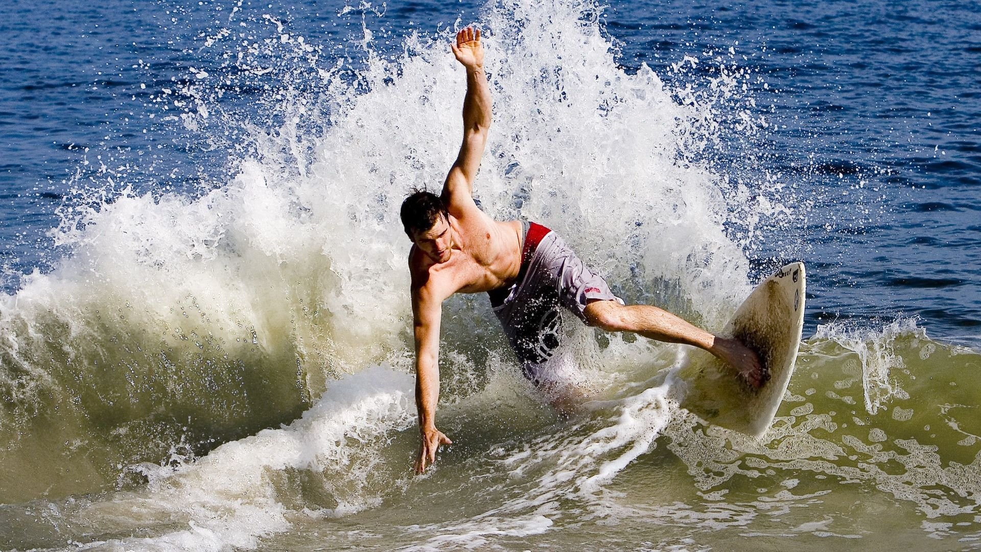 开云体育登录网站入口-全国青少年“绿色运动”创新公益赛在青海持续火热，倡导绿色出行